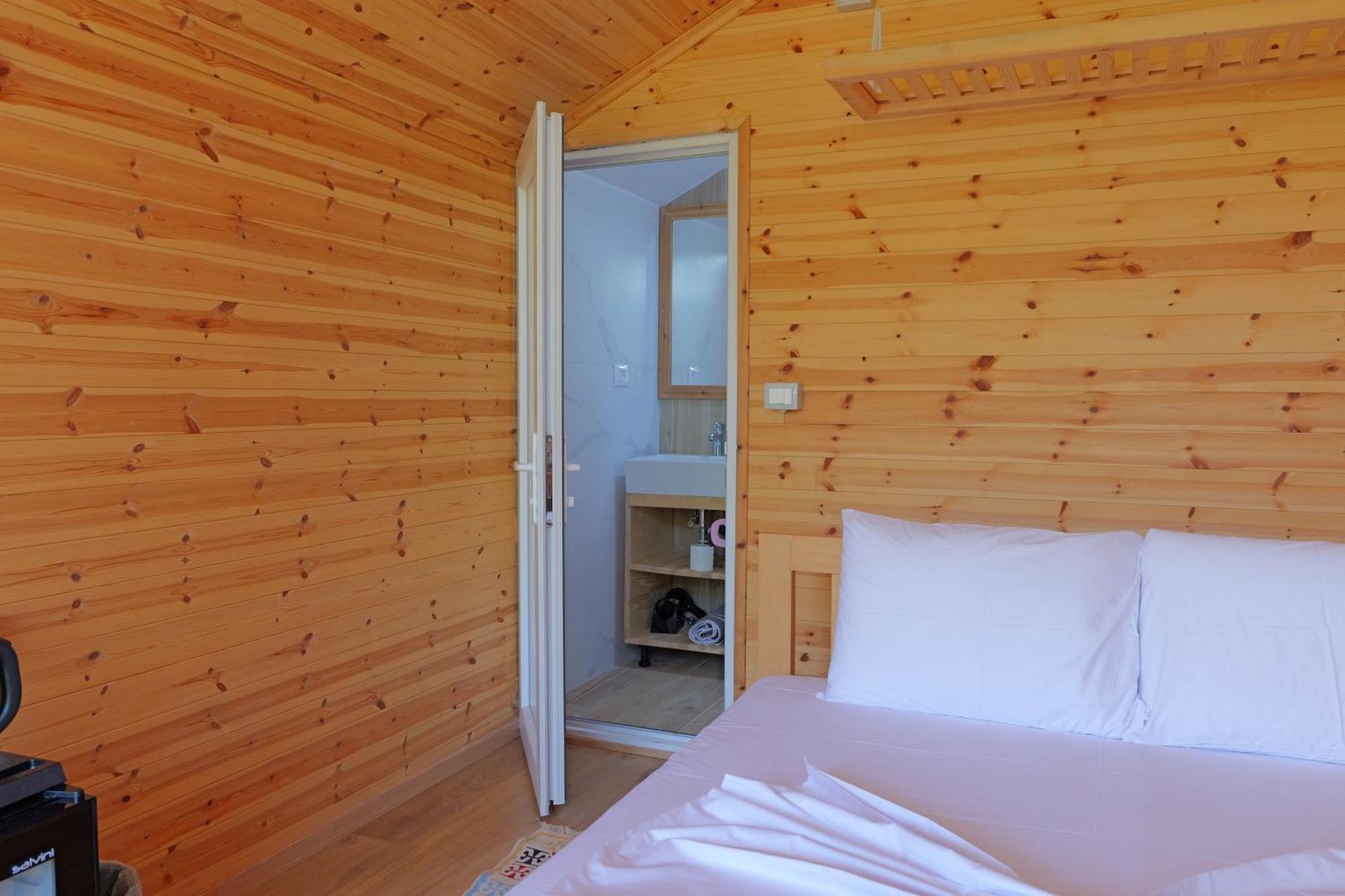 Mesopotam Agrotourism Resort Sarandë Exteriör bild